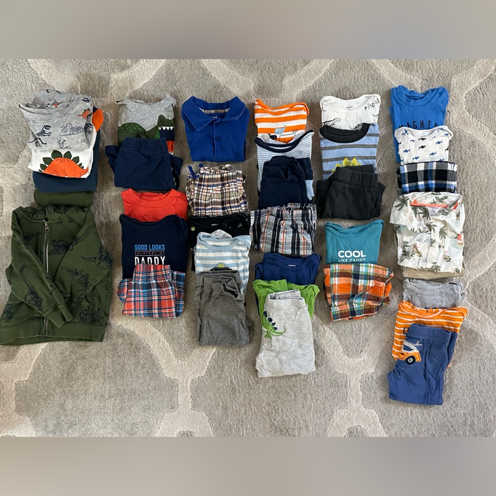 Carters - Huge 36 Piece Lot of Onesies/Shirts/Shorts/Pants - Size 18m